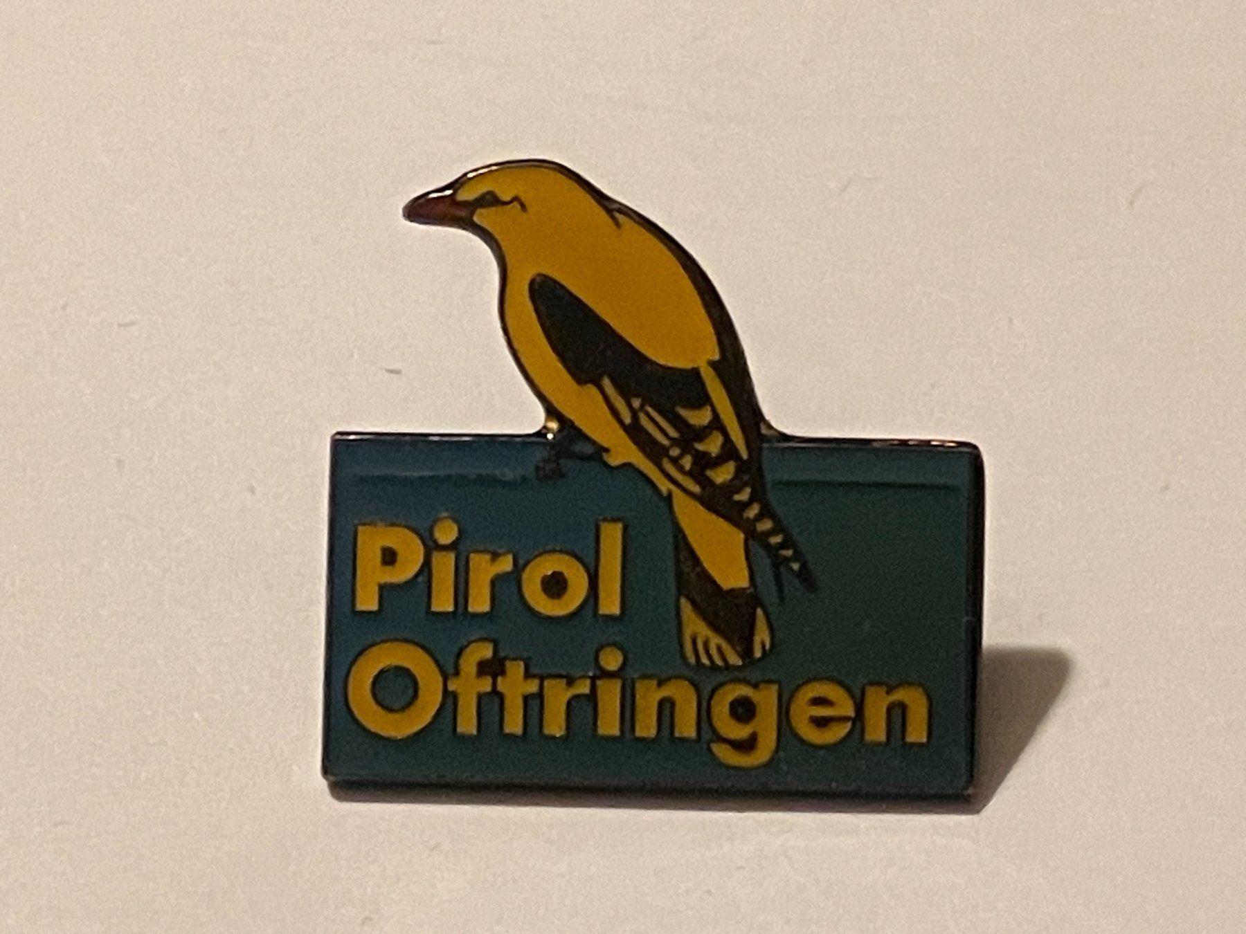 Placchette & Badge: 1 Pin Pirol Oftringen – Usato da Basel venduto da djwwpp