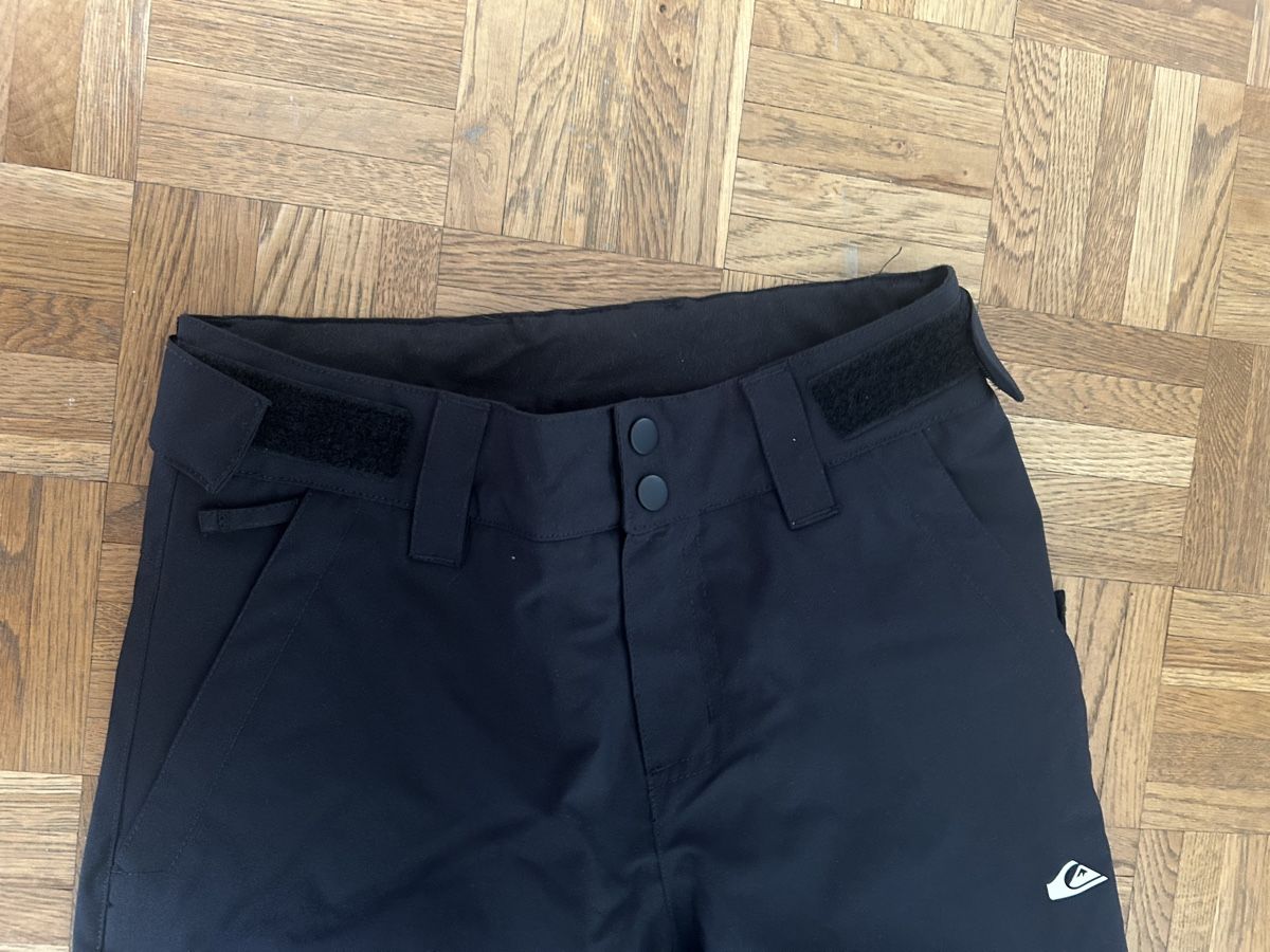Quiksilver Pantaloni: Quiksilver Skihose, Gr. M, Schwarz – Usato da Allschwil venduto da meeresperle 2