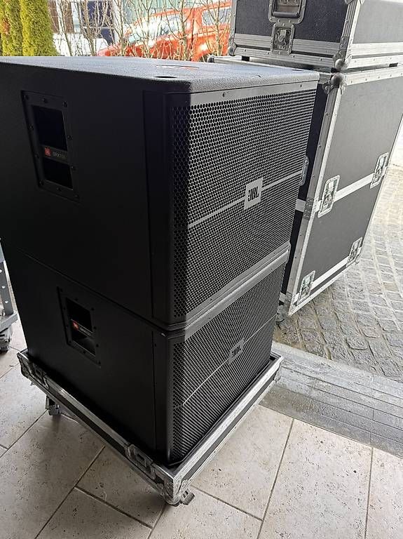 Casse acustiche: JBL VRX- RCF Line Array-Verkaufen- Mieten – Usato da Nebikon venduto da Electrovoice10 2