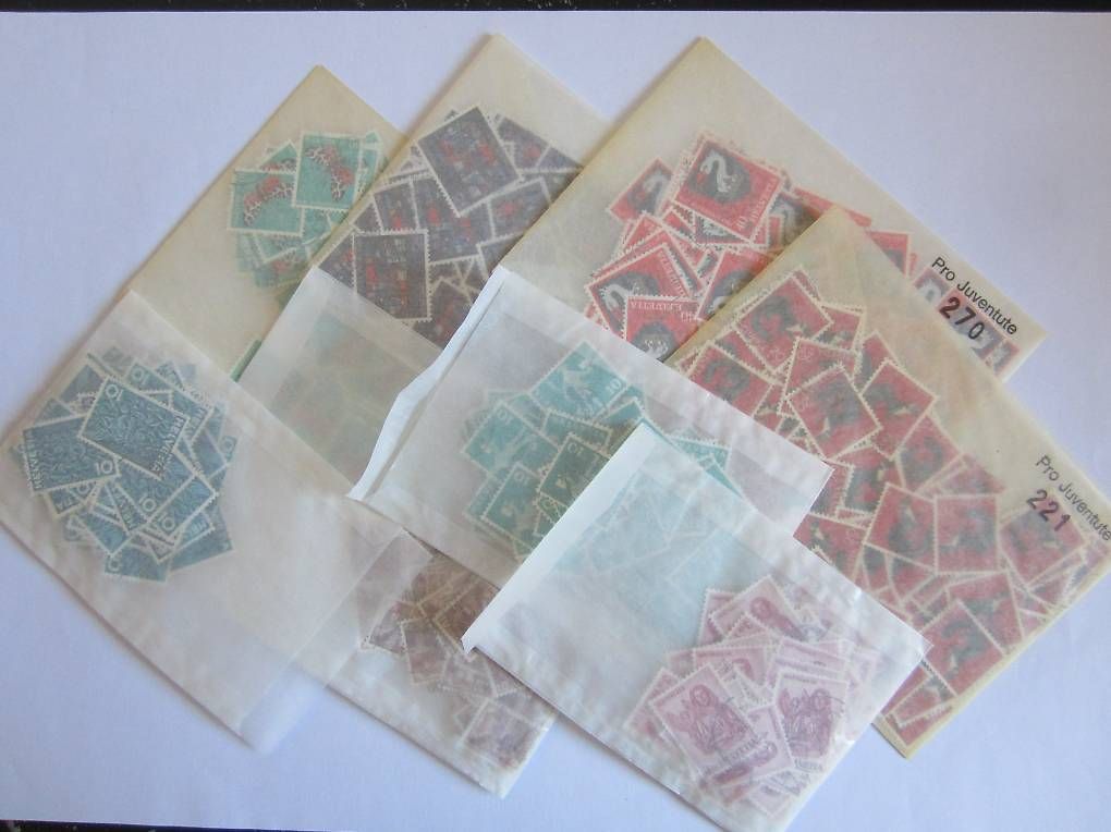 Tutti i francobolli: Briefmarken im Karton – Usato da Saland venduto da k_z_tny8 4