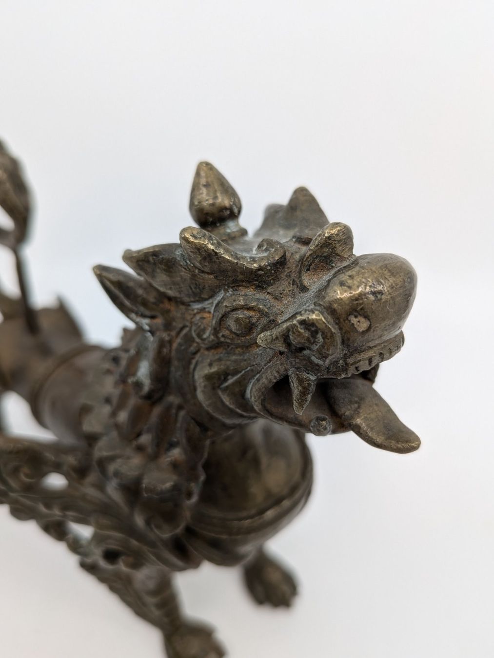 Skulpturen & Statuen: Drache. Löwe, Tempelwächter – Gebraucht aus Emmen von magelan 1