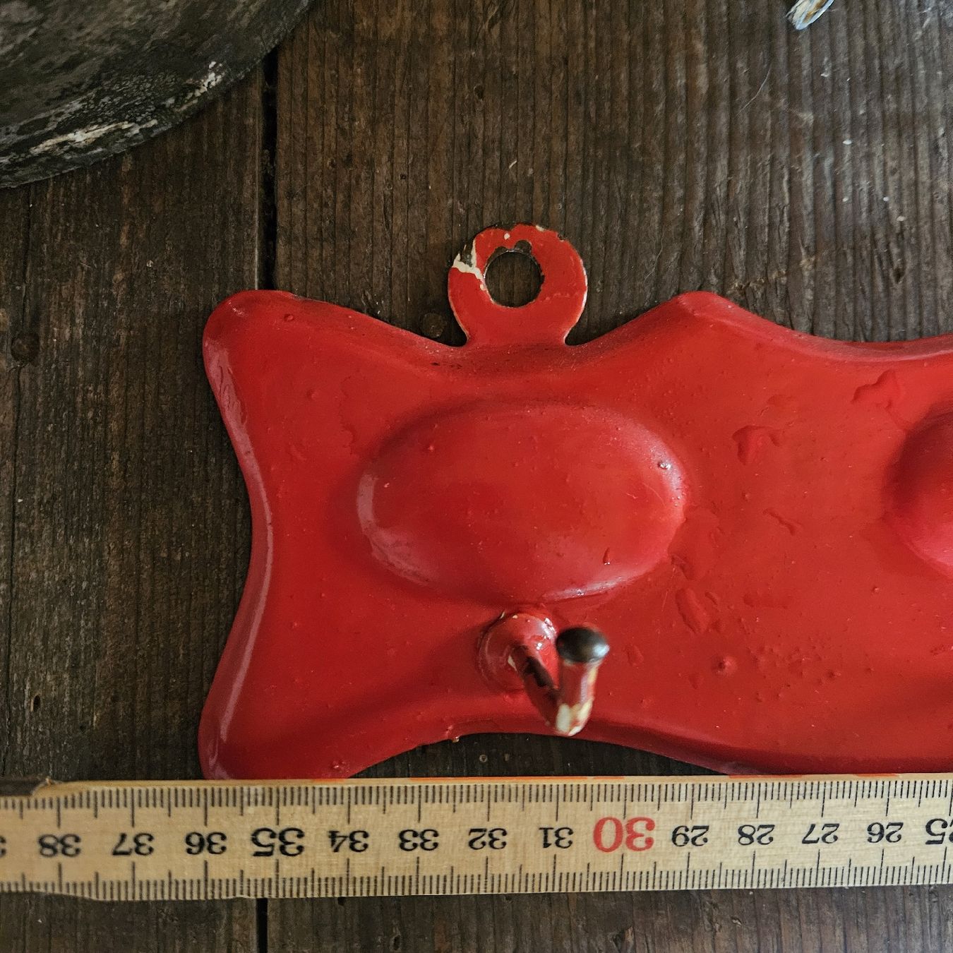 Guardaroba: Alte Vintage Emaille Wand Garderobe – Usato da Eglisau venduto da kaya024 5
