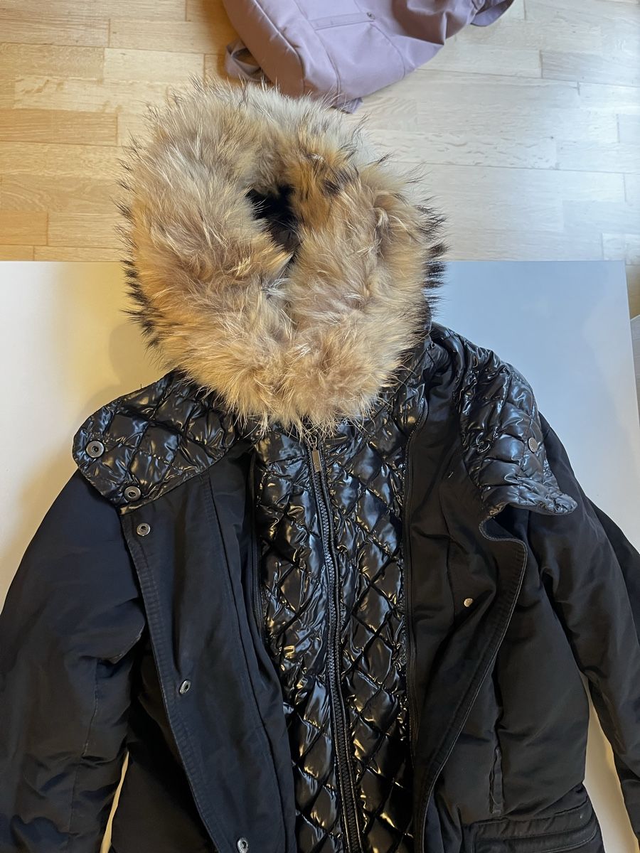 Moncler Cappotti: Parka Moncler taille M – Usato da Bern venduto da ire_2lpy 1