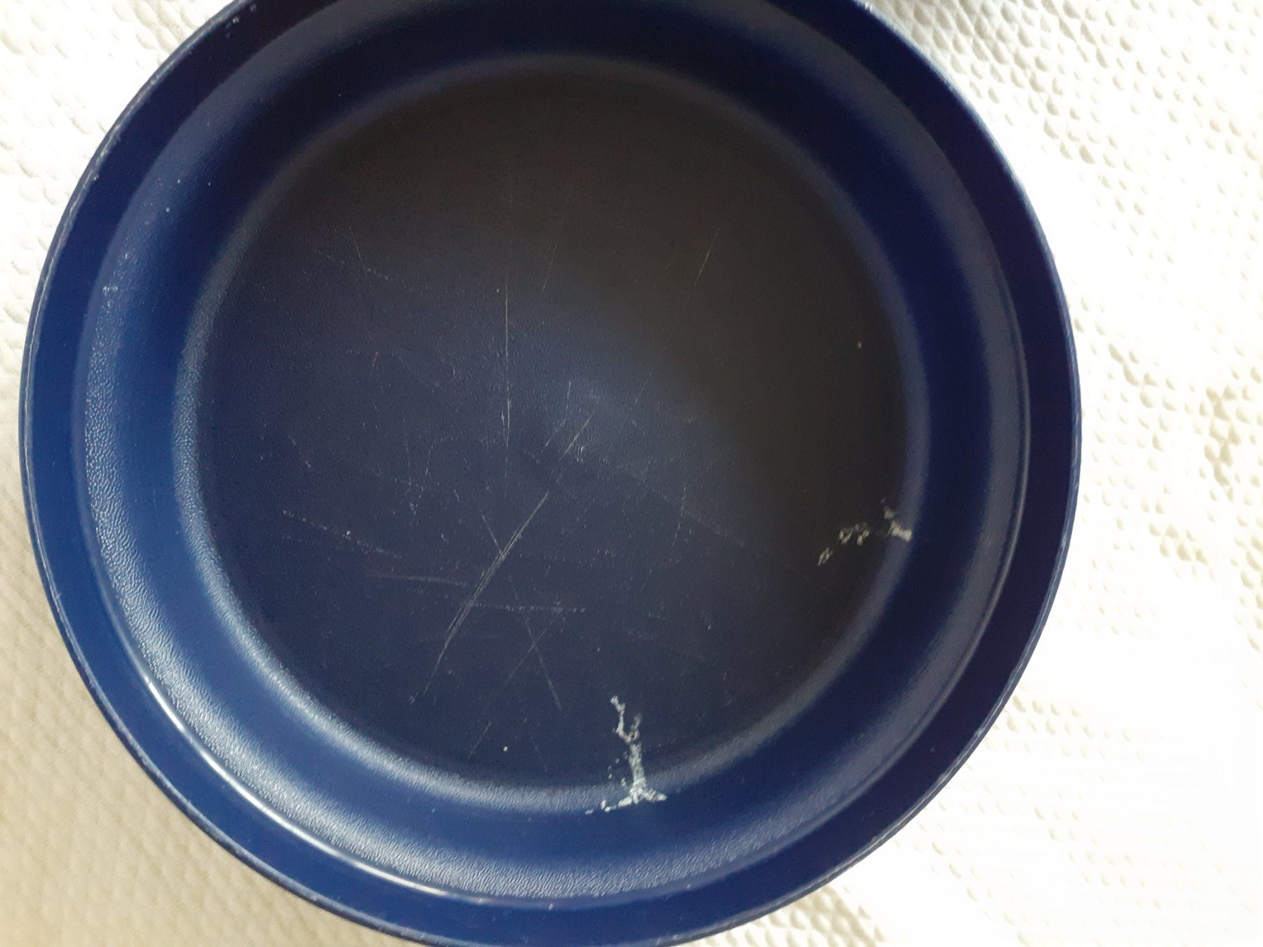 Tupperware Behälter & Ähnliches: Tupperware Schale blau gebraucht mit Deckel – Gebraucht aus Yverdon von DerStorchUndDieBiene 1