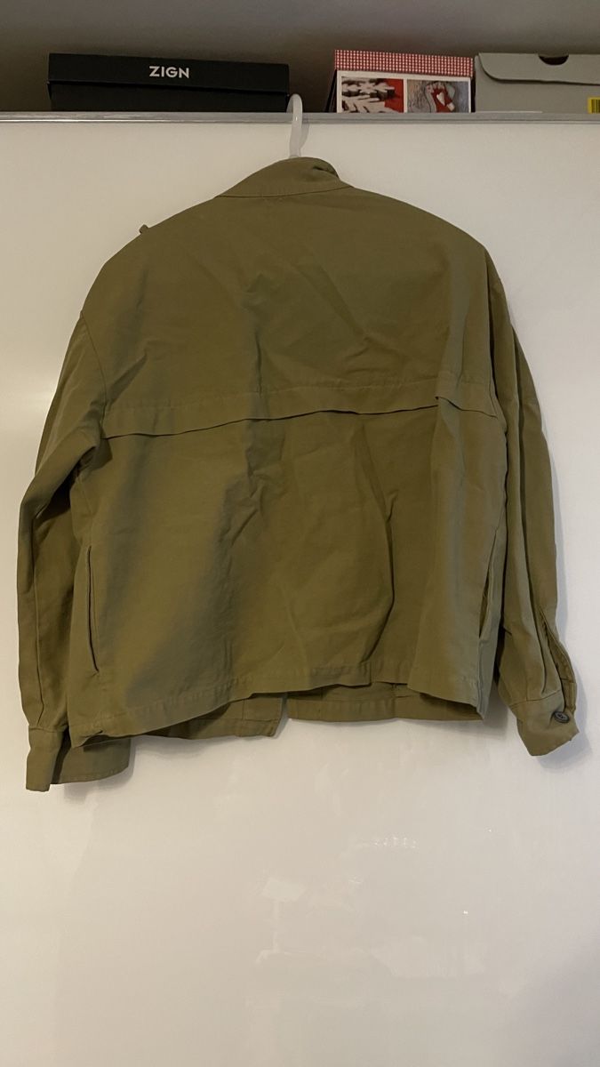 Zara Giacche: Olivgrüne Jacke von Zara – Nuovo (secondo la descrizione) da Lausen venduto da sim_hgp6 5