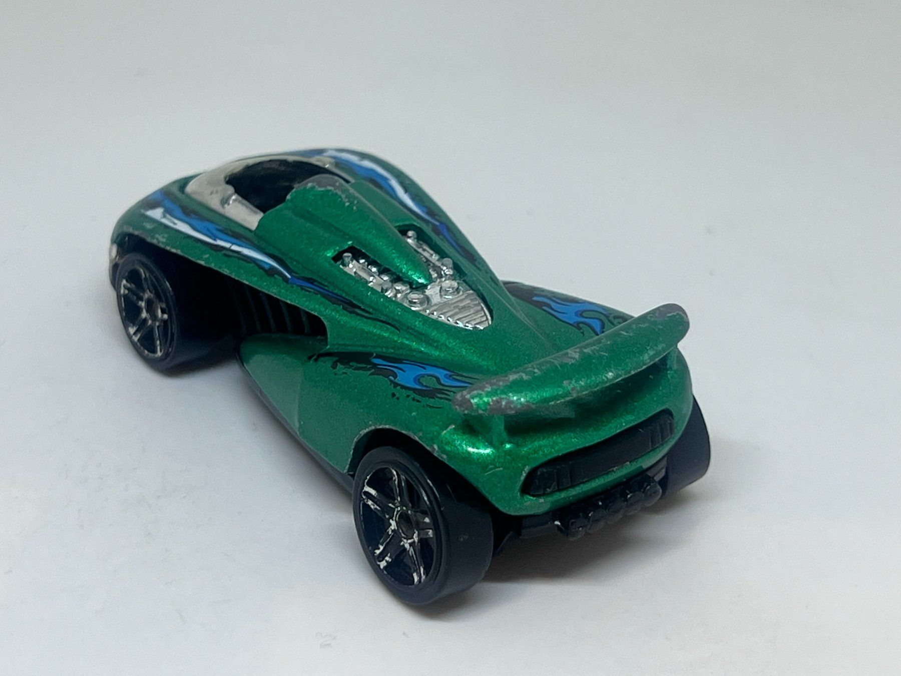 Hot Wheels Modellini d'auto: Hot Wheels Speed Shark #411 – Usato da Wildegg venduto da LaaBoutique 2