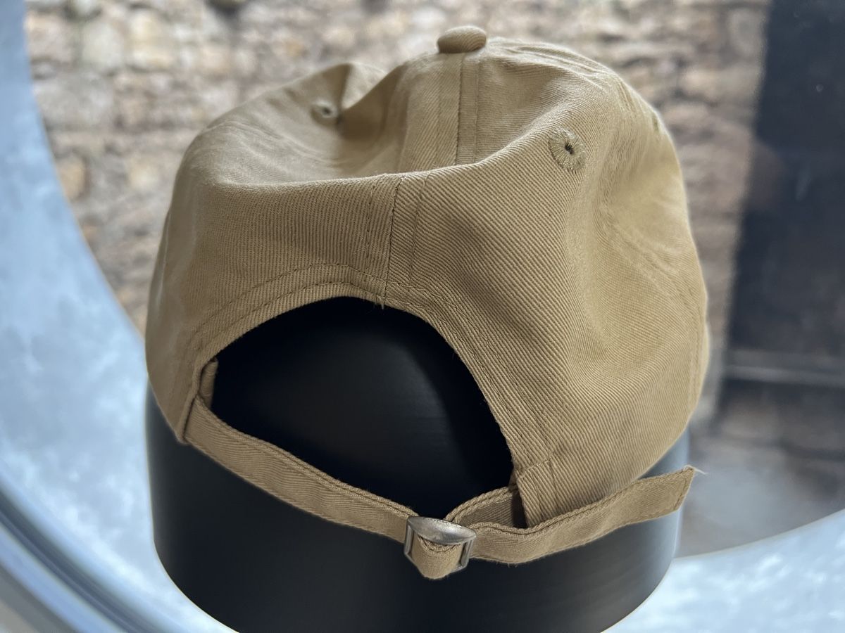 Copricapi, berretti & cappellini: Cap CAPPUCCINO (Caffè UNO) – Usato da Basel venduto da bowaems 2