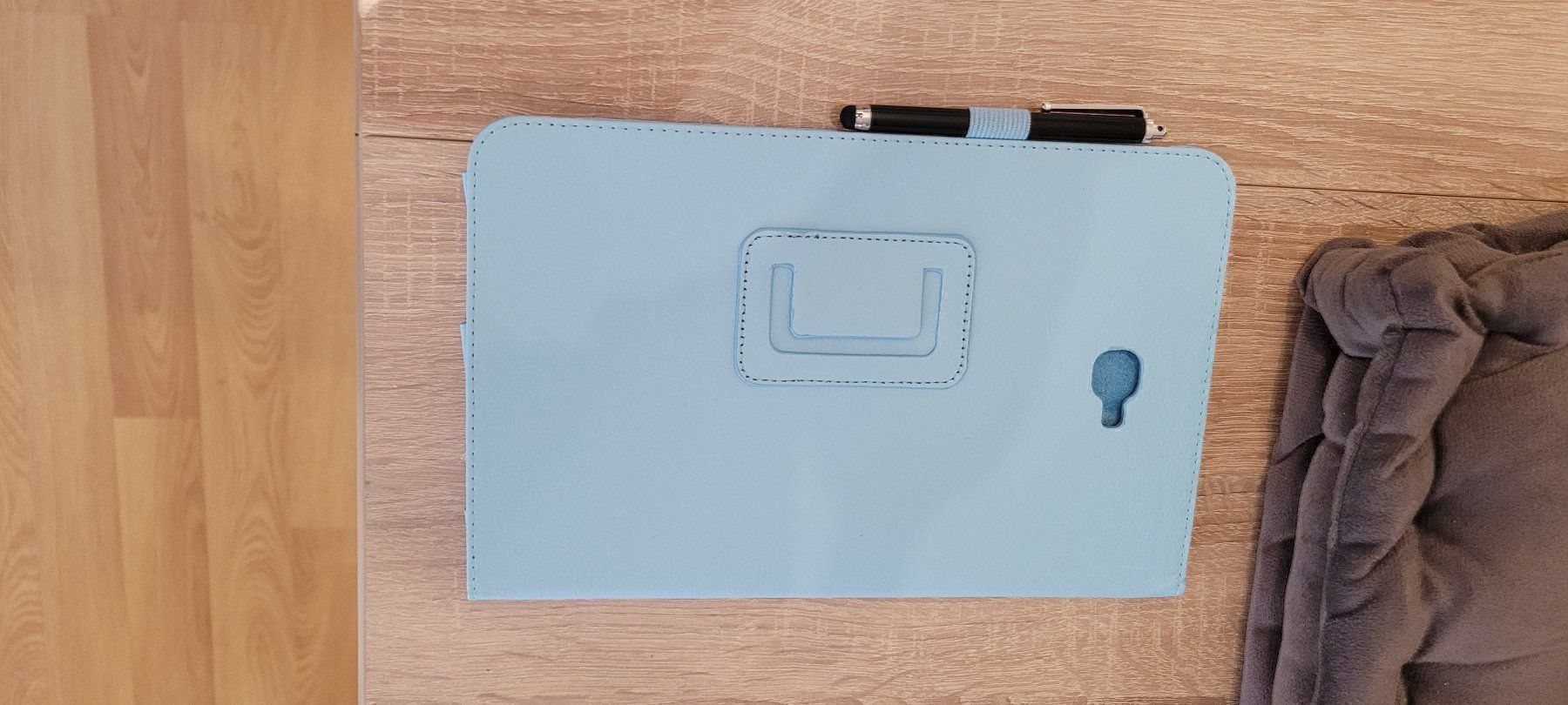 Cover & Protezioni schermo: Samsung Tablet Hülle Cover 10.1 Hellblau – Usato da Adlikon b.Regensdf venduto da ChriZ86 2