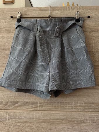 Short gris