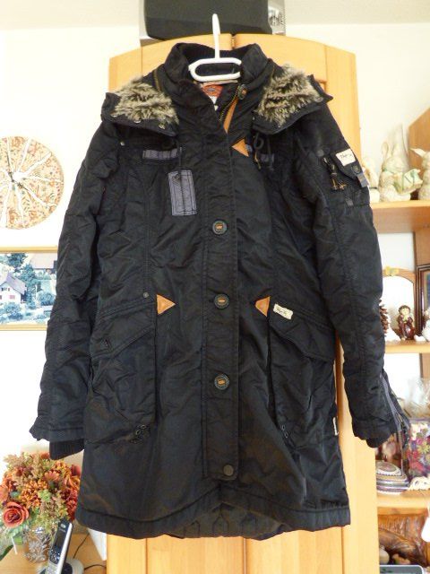 Khujo Jacken: Khujo Winterjacke – Neu (gemäss Beschreibung) aus Ostermundigen von Kitti13