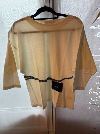 T-shirt femme imprimé chaîne et poche, stylé!