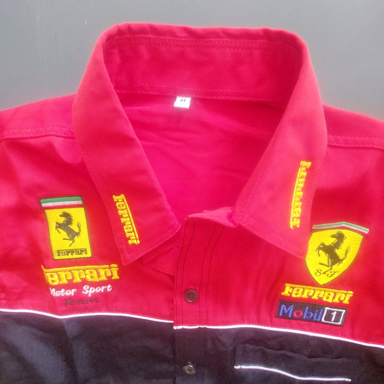 Camicie: Ferrari Hemd Grösse M – Usato da Ermenswil venduto da Ingram0 1