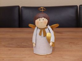 Engel aus Blech, Vintage Deko für die Weihnachtszeit