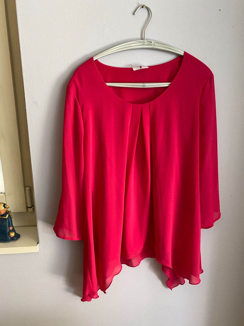 C&A Camicette: Himbeerrote Bluse CANDAR C&A 40 – Usato da Luzern venduto da Turmliebe