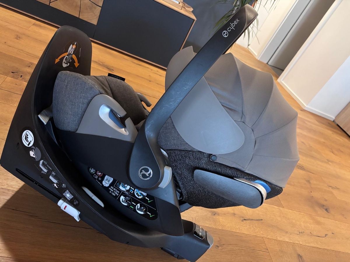 Cybex Auto-Kindersitze: Cybex Platinum Cloud Z i-Size - inkl. Basisstation – Gebraucht aus Attiswil von Slyzer 4