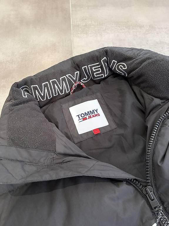 Tommy Hilfiger Giacche: Tommy Hilfiger Winter Jacke schwarz L – Usato da Messen venduto da Schwueen 3