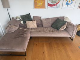 Ecksofa samt braun Stoff mit Kissen