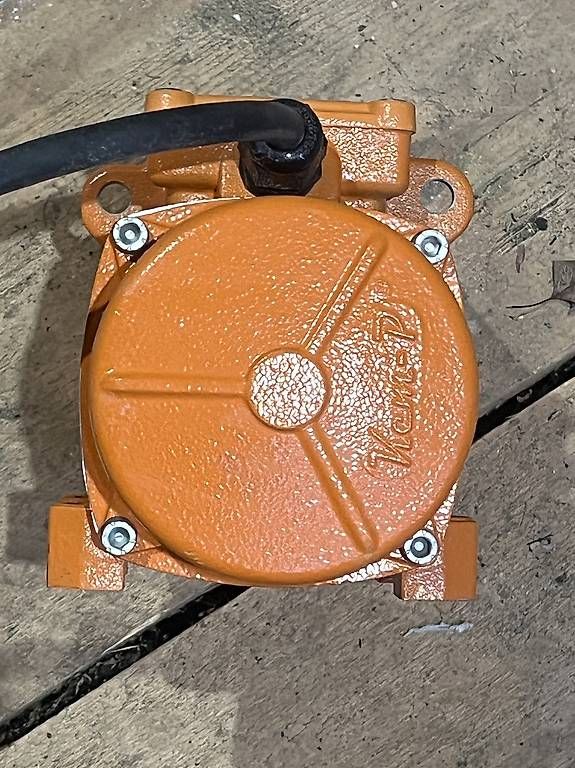 Motori: Vibrationsmotor stark, Kem-P 400V – Usato da Endingen venduto da benjaminsteiner 2
