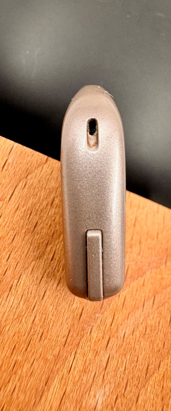 Oticon Attrezzature mediche: Oticon Opn 3 Hörgerät Rechts – Usato da Hermetschwil-Staffeln venduto da Sigmund57 3