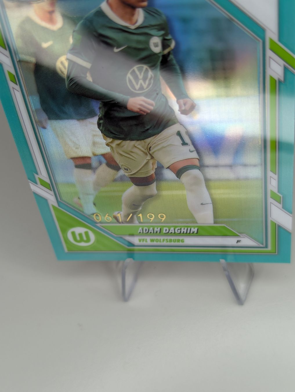 Topps Carte collezionabili: Adam Daghim 061/199 VFL Wolfsburg Topps BL Chrome – Nuovo (secondo la descrizione) da Hunzenschwil venduto da BRPCards 1