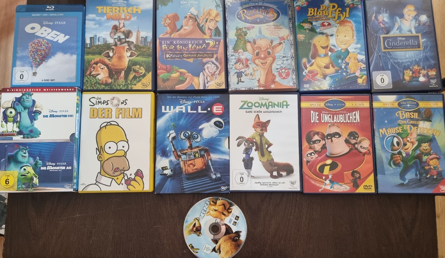 Alle DVDs: DVD-Set Kinder 12 Filme + 1 Gratis CD – Gebraucht aus Wohlen AG von ams_77k2
