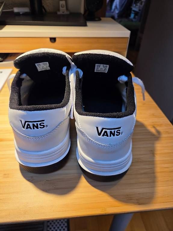 Scarpe da uomo: Vans Snickers Gr. 41  – Usato da Schwarzenbach venduto da Raffi440 2