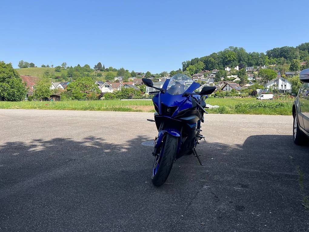 Strasse: Yamaha R7 (2024) zu verkaufen – Gebraucht aus Arlesheim von sel_n57l 4