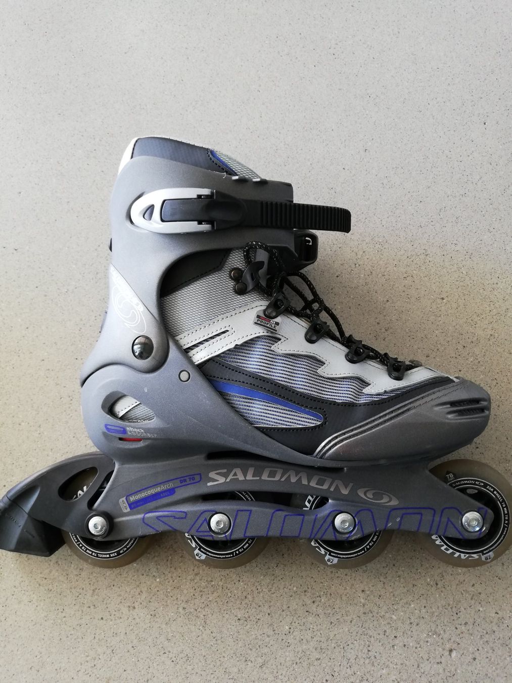 Salomon Pattini in linea & Pattini a rotelle: Inline Skates der Marke Salomon – Usato da Schlieren venduto da albert_wesker23 1