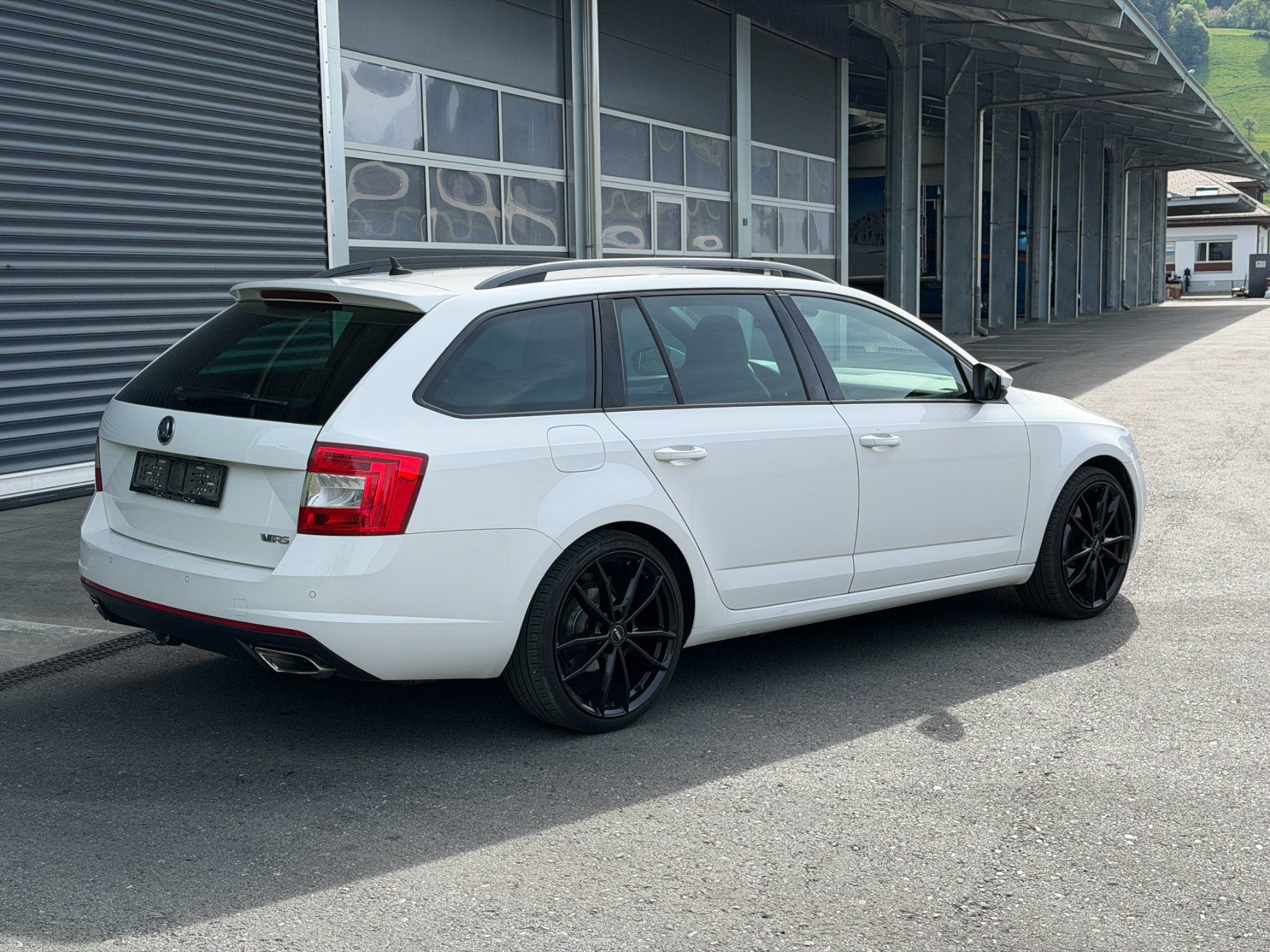 Skoda Autos: ŠKODA Octavia RS 2.0TSI DSG – Defekt aus Belp von neno24 4