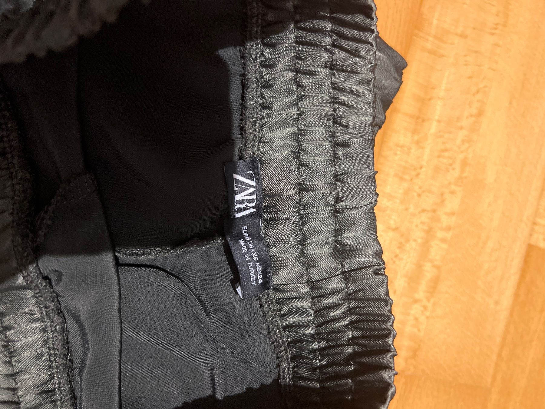Zara Pantaloni: Jogginghose Zara – Usato da Oberengstringen venduto da pri_c8jk 3