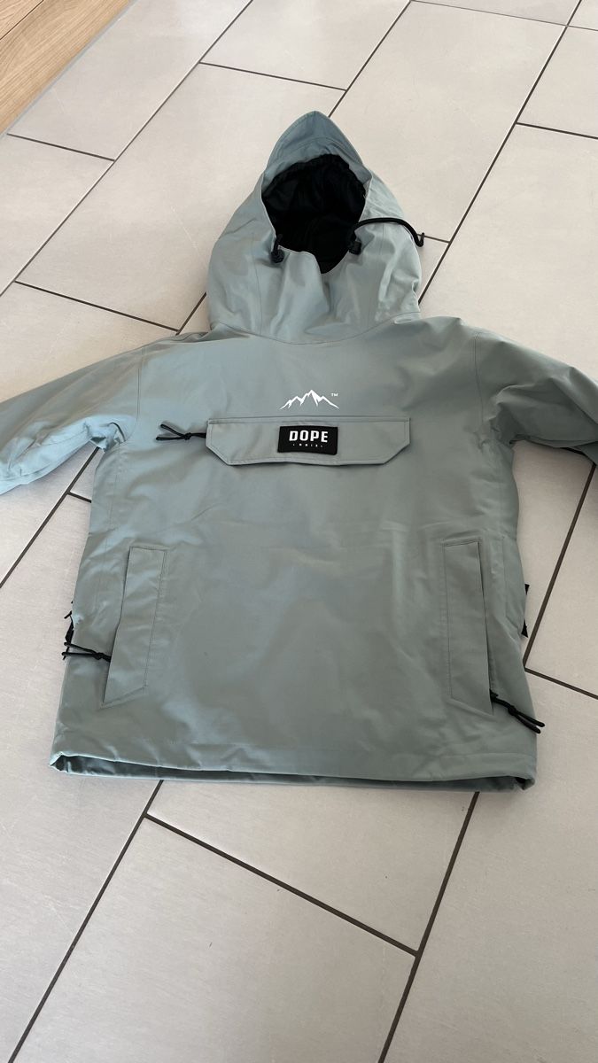 Dope Jacken: Dope Jacke hellgrün XXS – Gebraucht aus Merenschwand von mala79