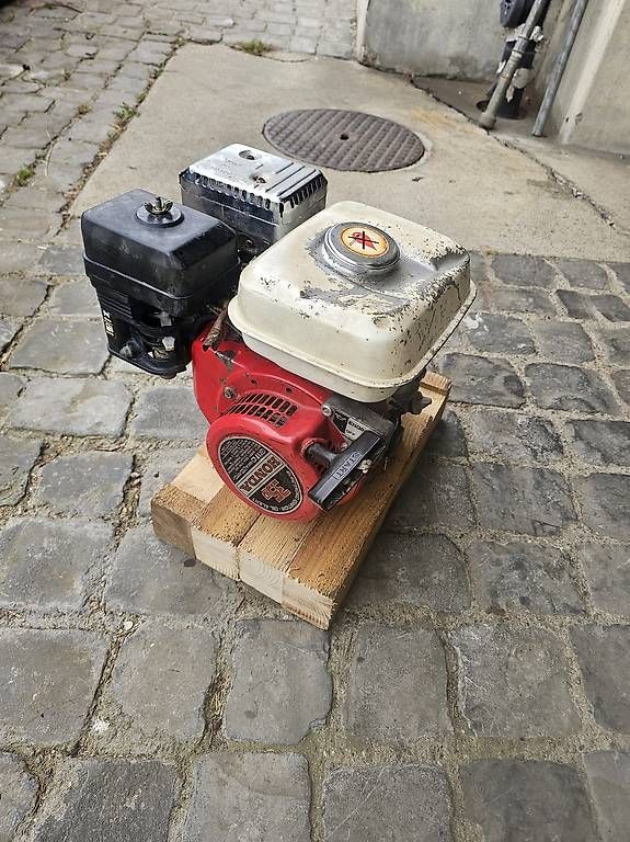 Motori: Honda 3.5 PS Motor  – Usato da Weiningen TG venduto da Briandickenmann 3