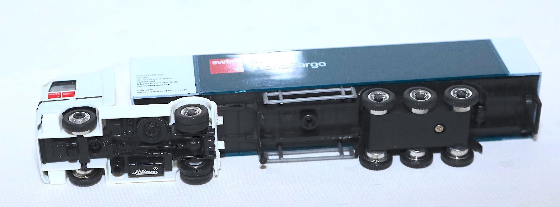 Herpa Modellautos: SWISS WORLD CARGO  SCHUCO MODELLAUTO 1:87 – Gebraucht aus Ipsach von Merlux 2