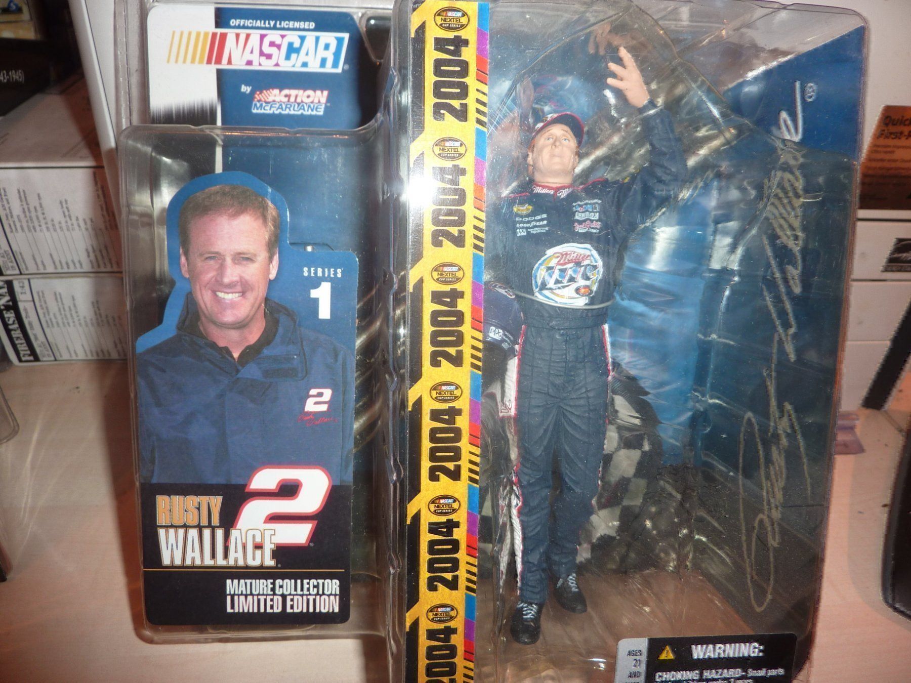 Statuette: RUSTY WALLACE – Nuovo e nell'imballaggio originale da Balsthal venduto da bouteliee