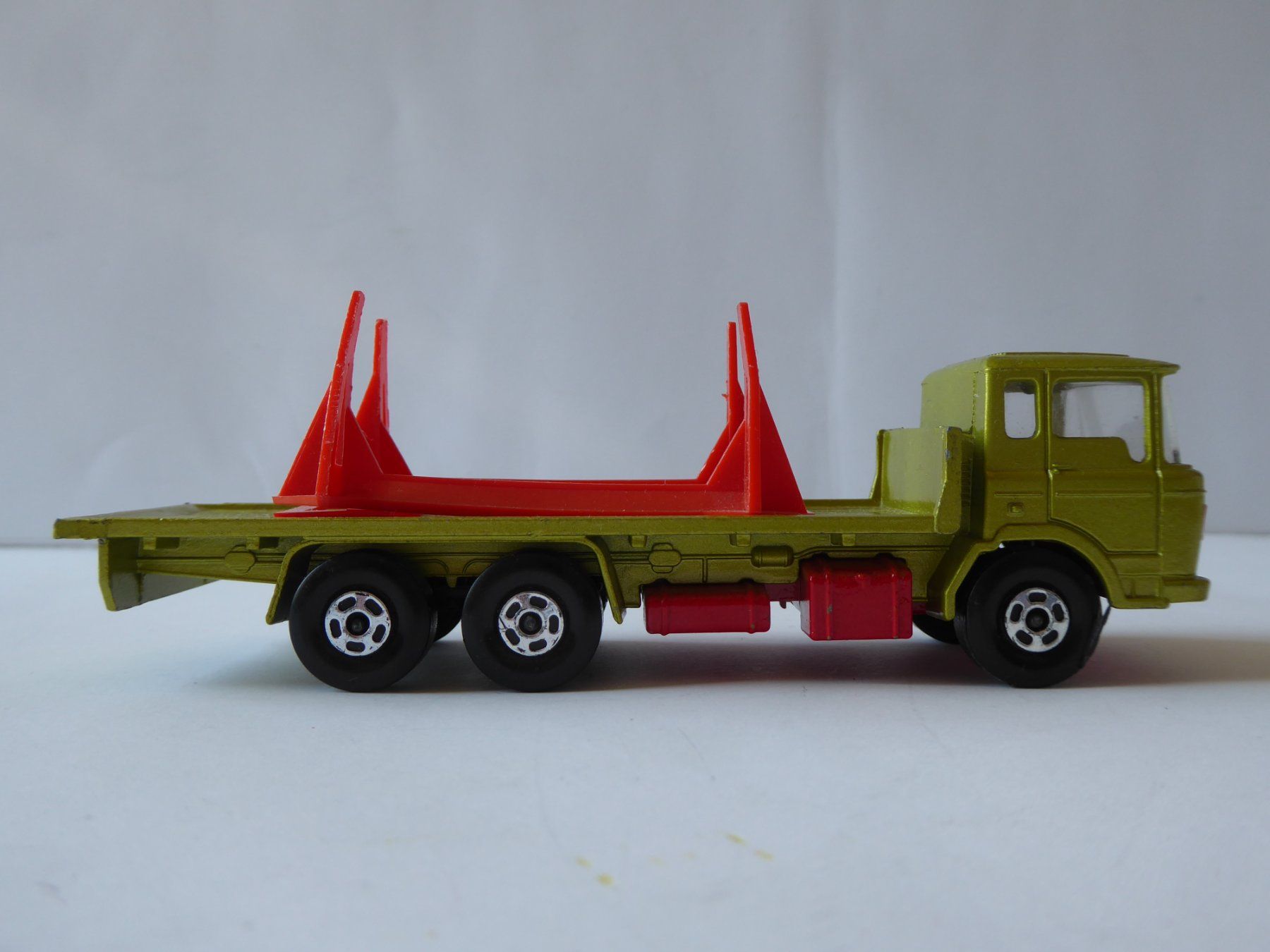Matchbox Spielzeuge: Matchbox/Lesney K-13 DAF Building Transporter, 14,3cm – Gebraucht aus Turbenthal von Nautop 1