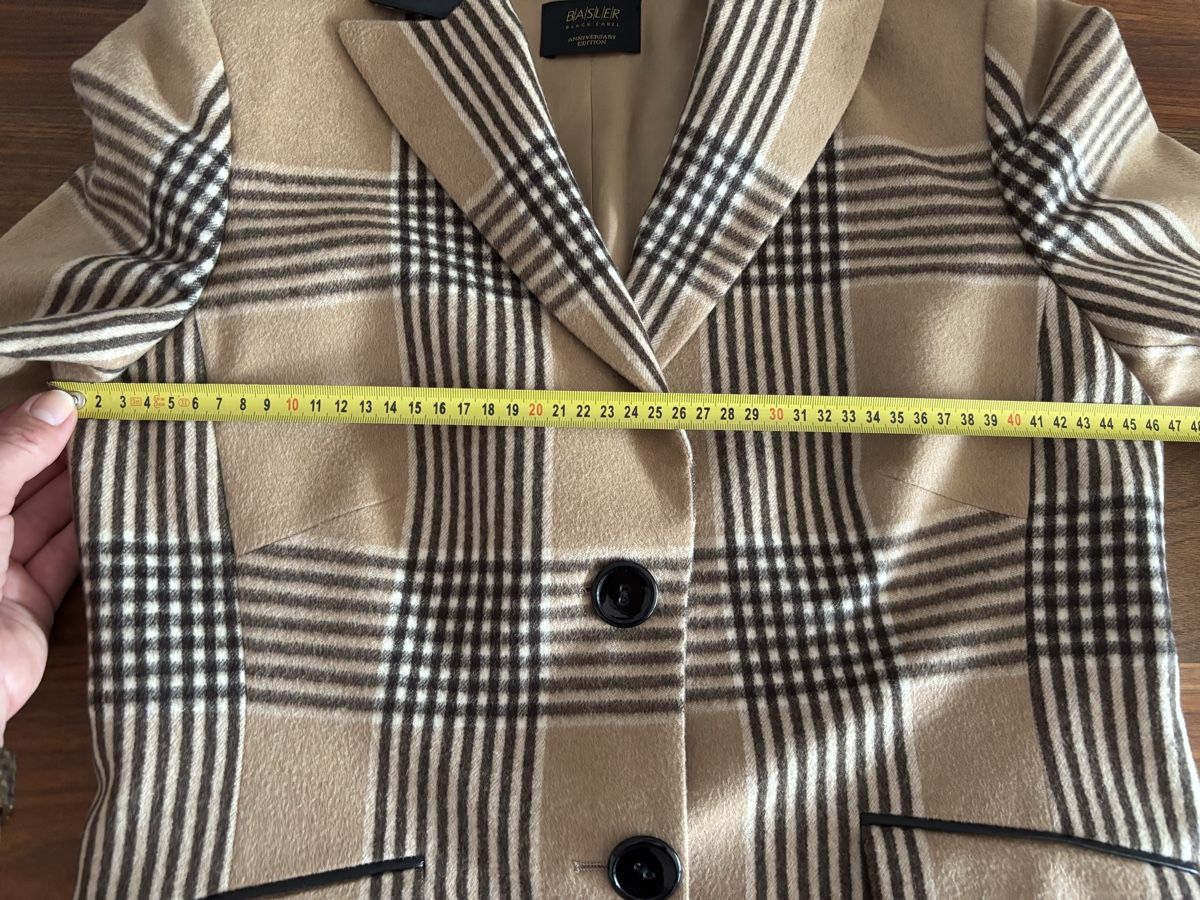 Basler Giacche: Blazer Basler Gr. 38 100% Kamelhaar – Usato da Winterthur venduto da san_wd8j 8