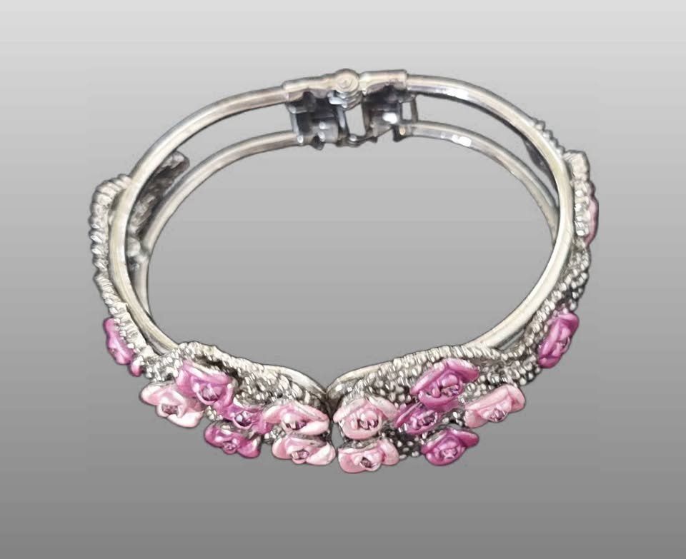 Bracciali & Braccialetti: Schicker Armreif mit Rosé-Blumen – Nuovo (secondo la descrizione) da Aarburg venduto da Glitzerschein
