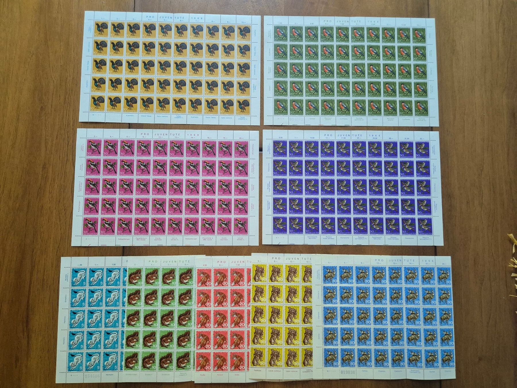 Tous les timbres: Frankaturware 100 CHF. GRATISLIEFERUNG ! – Neuf (Voir description) à Horgen par frankatur