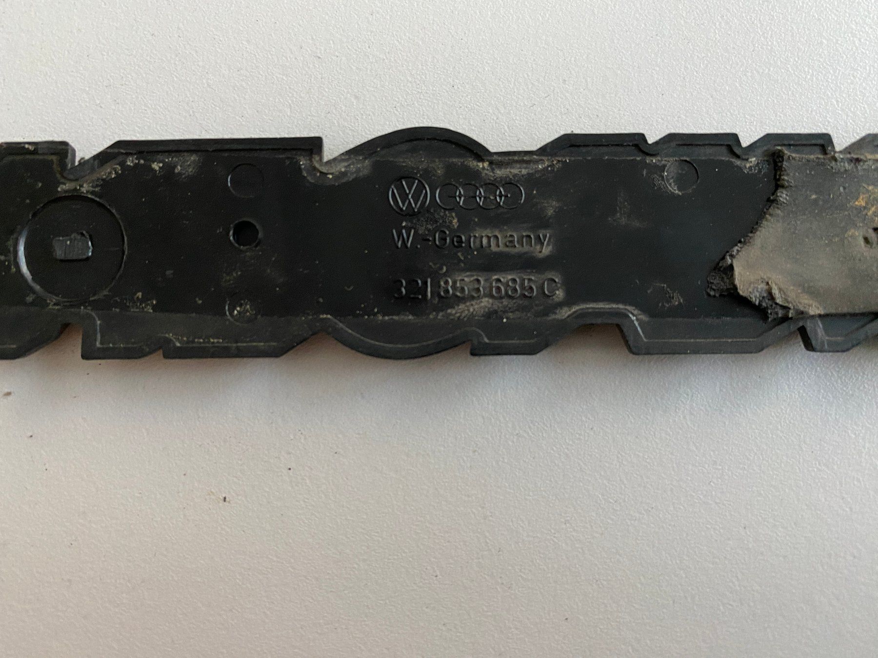 VW Alle Autoersatzteile: VW Volkswagen Emblem – Gebraucht aus Alpnachstad von Rucksack10 2