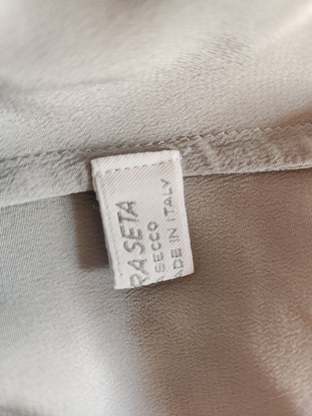 Top: Haut sans manches RICCHI taille M soie  – Usato da Niedergösgen venduto da Eva2410 4