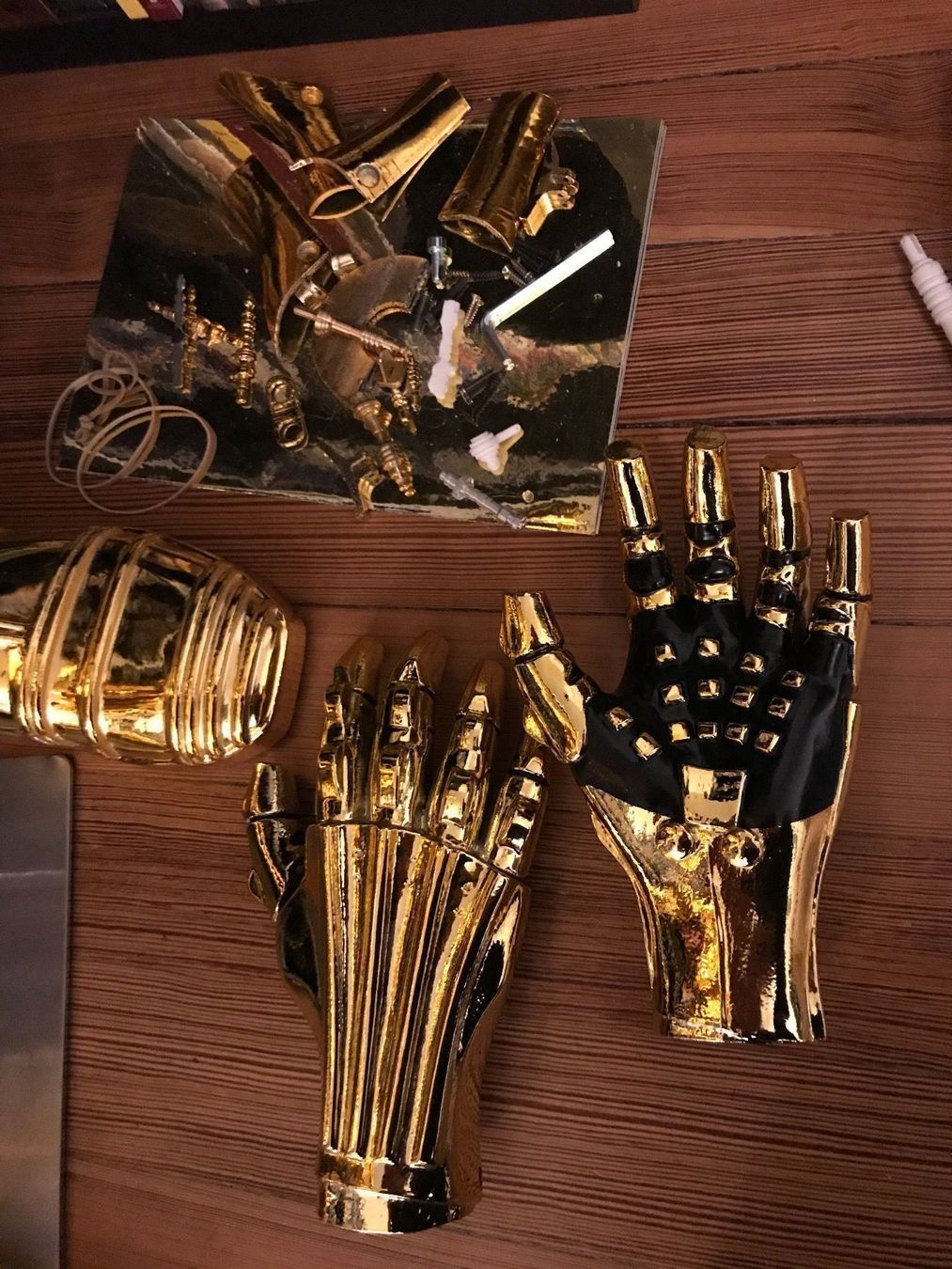 Statuette: 1:1 C3PO Roboter & Astromech Star Wars – Usato da Schlieren venduto da Moviepropde 6