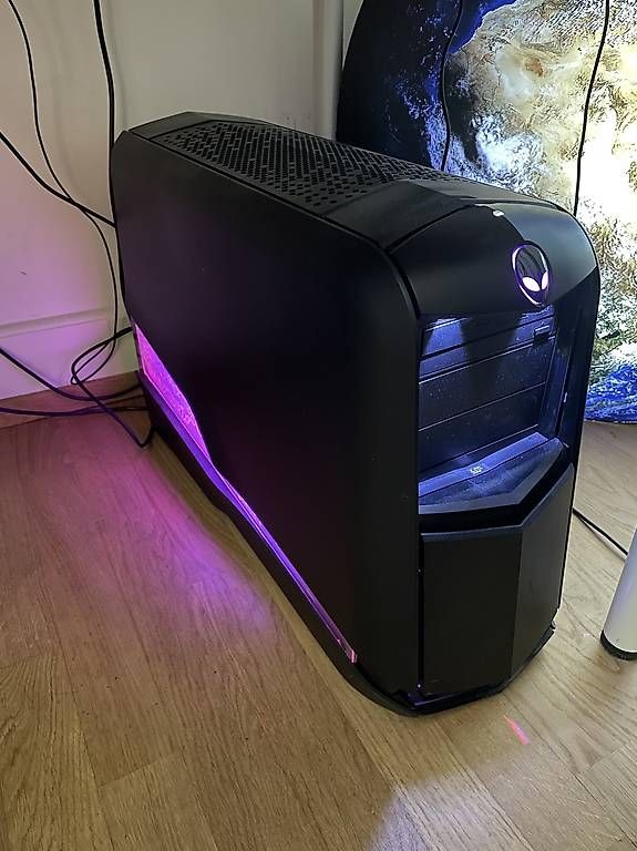 PCs: Gaming PC mit Zubehör – D'occasion à Zürich par Medox_17