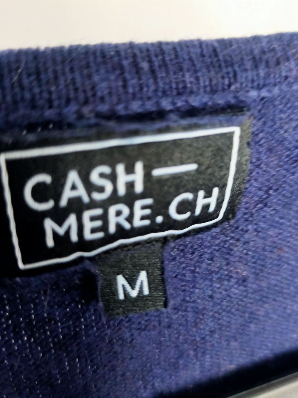 Maglioni & Felpe: Kaschmir Pullover von Cash-Mere.ch, Gr. M, Dunkelblau! – Usato da Tägerig venduto da mikky02 3