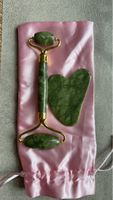 Gesichtsroller und Gua Sha Stein Jade neuwertig