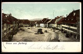 AK Aarberg, Marktplatz mit Brunnen