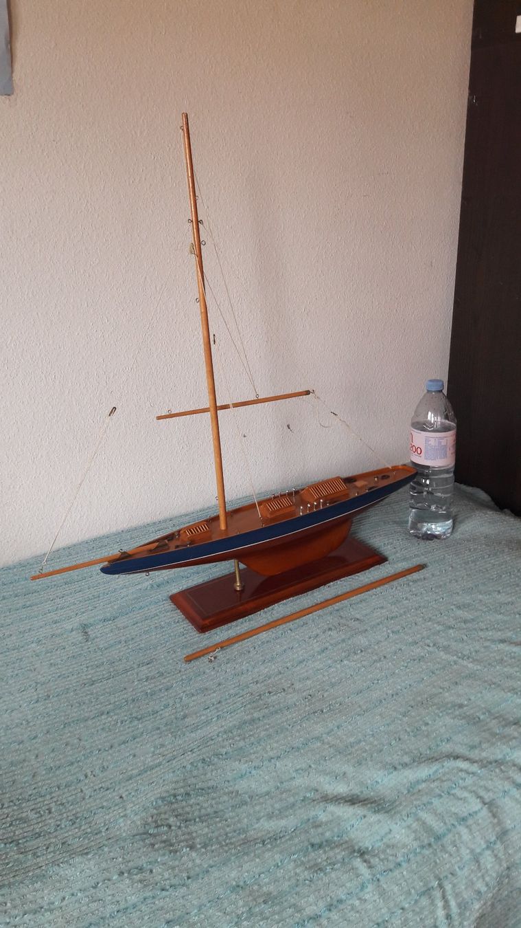 Kit di modellismo & Modellini statici: Modellsegelboot – Usato da Laufen venduto da Mann455