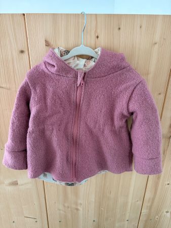 Wollwalk Jacke mit Kapuze rosa Grösse 8