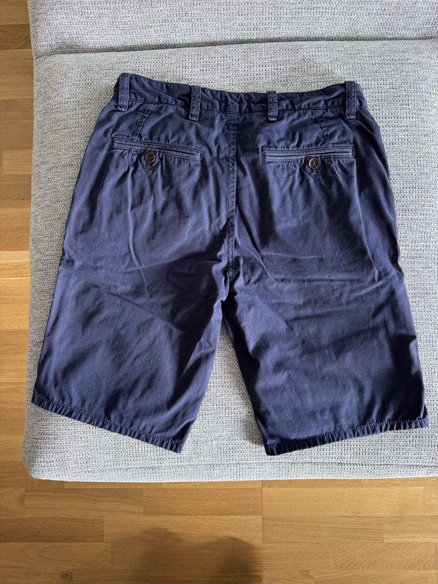 Tommy Hilfiger Pantaloni: Shorts Hilfiger Denim Grösse 31 – Usato da Regensdorf venduto da scheissspiel 1