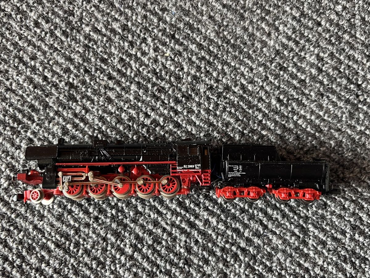 Trix Modelleisenbahnen: Minitrix DB Schlepptenderlokomotive BR 52 schwarz – Gebraucht aus Winterthur von asm_s67d 1
