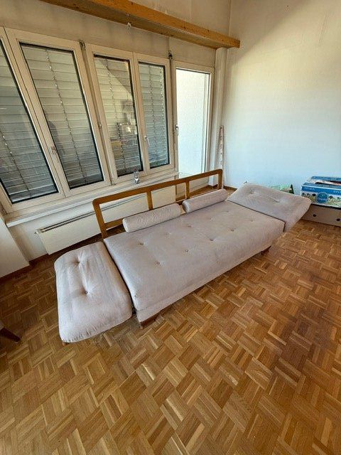 Divani: Sofa zu sitzen und liegen. – Usato da Amriswil venduto da lindenmannkia 1